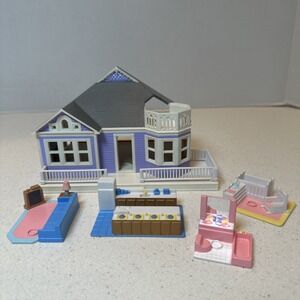 Lewis Galoob 1994 My Pretty Dollhouse 5 Piece Set Nursery Bathroom Kitchen Couch